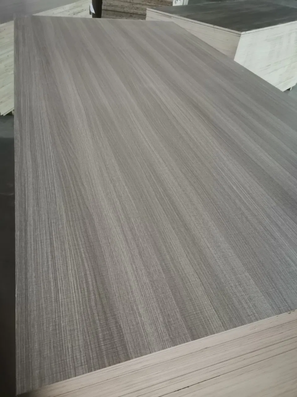 UV High Gloss Waterproof Melamine Plywood For Furniture And Decoration high quality